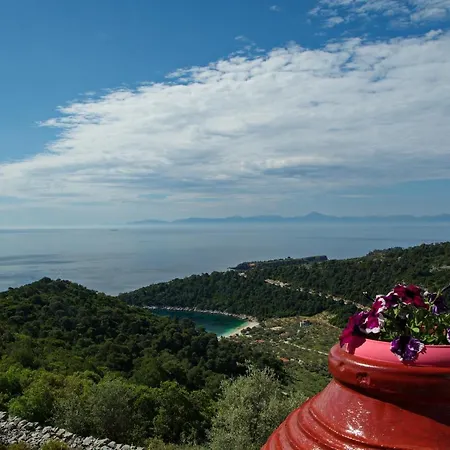 Agnanti 2 Сasa de vacaciones Isomata
