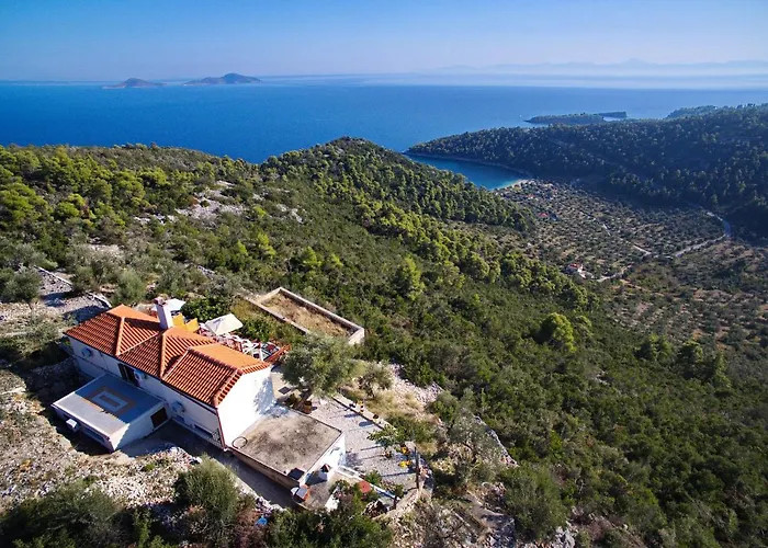 Semesterbostad Agnanti 2